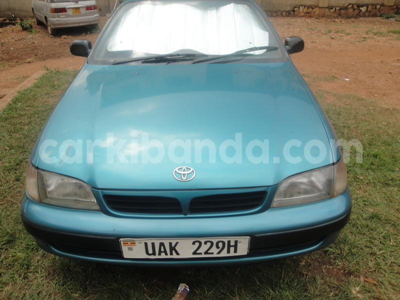 Big with watermark toyota carina e uganda kampala 8129