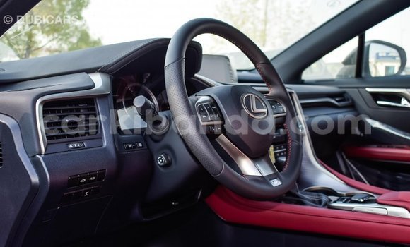 Gura Imported Lexus RX 300 White Imodoka i Import - Dubai mu Uganda Gura Imported Lexus RX 300 White Imodoka i Import - Dubai mu Uganda