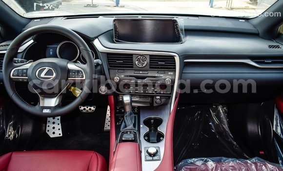 Gura Imported Lexus RX 300 White Imodoka i Import - Dubai mu Uganda Gura Imported Lexus RX 300 White Imodoka i Import - Dubai mu Uganda