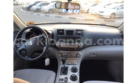 Buy Import Toyota Highlander Black Car in Import - Dubai in Uganda Buy Import Toyota Highlander Black Car in Import - Dubai in Uganda