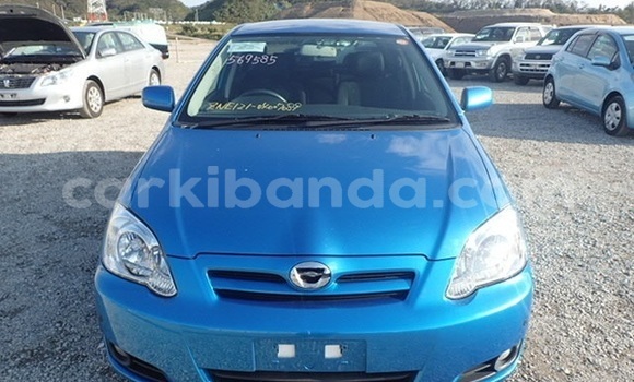 Gura Yakoze Toyota Corolla Blue Imodoka i Kampala mu Uganda Gura Yakoze Toyota Corolla Blue Imodoka i Kampala mu Uganda