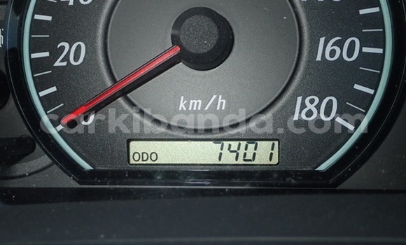 Gura Yakoze Toyota Corolla Blue Imodoka i Kampala mu Uganda Gura Yakoze Toyota Corolla Blue Imodoka i Kampala mu Uganda