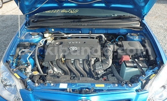 Gura Yakoze Toyota Corolla Blue Imodoka i Kampala mu Uganda Gura Yakoze Toyota Corolla Blue Imodoka i Kampala mu Uganda