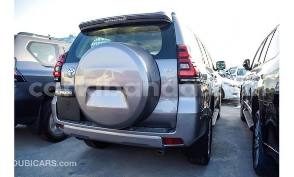 Nunua Imported Toyota Prado Nyingine Gari ndani ya Import - Dubai nchini Uganda Nunua Imported Toyota Prado Nyingine Gari ndani ya Import - Dubai nchini Uganda