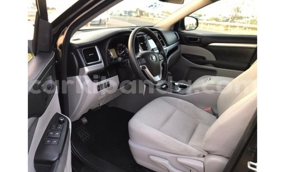 Buy Import Toyota Highlander Black Car in Import - Dubai in Uganda Buy Import Toyota Highlander Black Car in Import - Dubai in Uganda