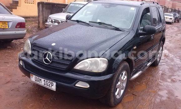 Buy New Mercedes‒Benz ML–Class Black Car in Arua in Uganda