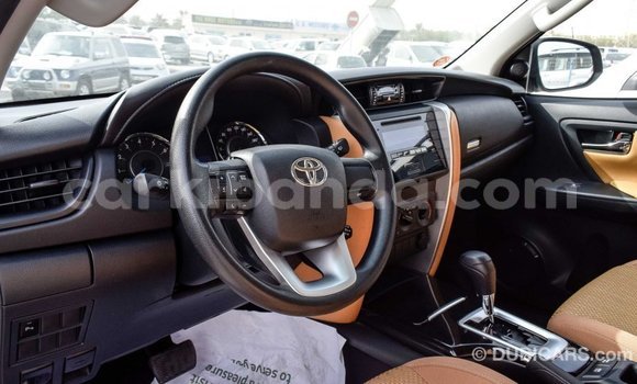 Gura Imported Toyota Fortuner White Imodoka i Import - Dubai mu Uganda Gura Imported Toyota Fortuner White Imodoka i Import - Dubai mu Uganda