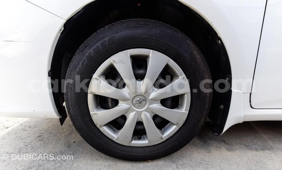 Buy Import Toyota Corolla White Car in Import - Dubai in Uganda Buy Import Toyota Corolla White Car in Import - Dubai in Uganda