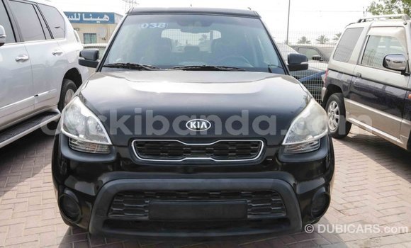 Nunua Imported Kia Soul Nyeusi Gari ndani ya Import - Dubai nchini Uganda Nunua Imported Kia Soul Nyeusi Gari ndani ya Import - Dubai nchini Uganda