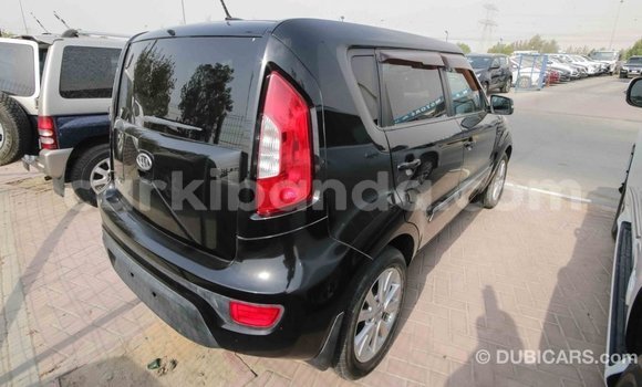 Nunua Imported Kia Soul Nyeusi Gari ndani ya Import - Dubai nchini Uganda Nunua Imported Kia Soul Nyeusi Gari ndani ya Import - Dubai nchini Uganda