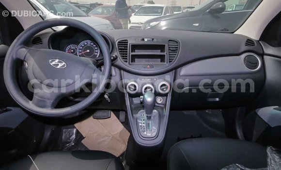 Gura Imported Hyundai i10 Red Imodoka i Import - Dubai mu Uganda Gura Imported Hyundai i10 Red Imodoka i Import - Dubai mu Uganda