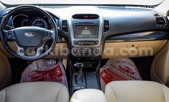 Nunua Imported Kia Sorento Brown Gari ndani ya Import - Dubai nchini Uganda Nunua Imported Kia Sorento Brown Gari ndani ya Import - Dubai nchini Uganda