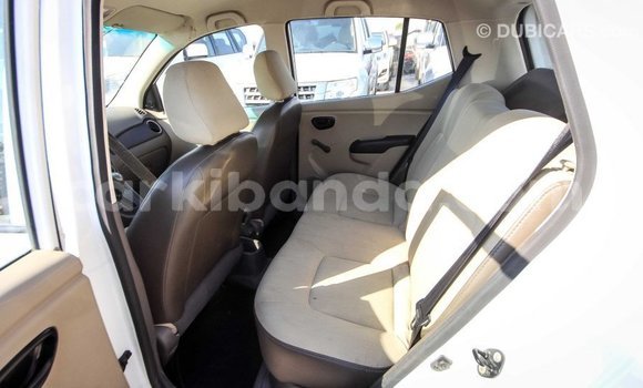 Nunua Imported Hyundai i10 Nyeupe Gari ndani ya Import - Dubai nchini Uganda Nunua Imported Hyundai i10 Nyeupe Gari ndani ya Import - Dubai nchini Uganda