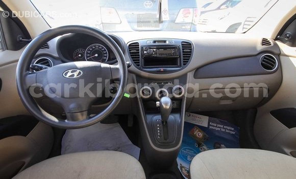 Nunua Imported Hyundai i10 Nyeupe Gari ndani ya Import - Dubai nchini Uganda Nunua Imported Hyundai i10 Nyeupe Gari ndani ya Import - Dubai nchini Uganda