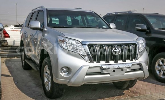 Nunua Imported Toyota Prado Nyingine Gari ndani ya Import - Dubai nchini Uganda Nunua Imported Toyota Prado Nyingine Gari ndani ya Import - Dubai nchini Uganda