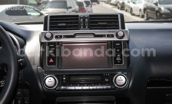 Nunua Imported Toyota Prado Nyingine Gari ndani ya Import - Dubai nchini Uganda Nunua Imported Toyota Prado Nyingine Gari ndani ya Import - Dubai nchini Uganda
