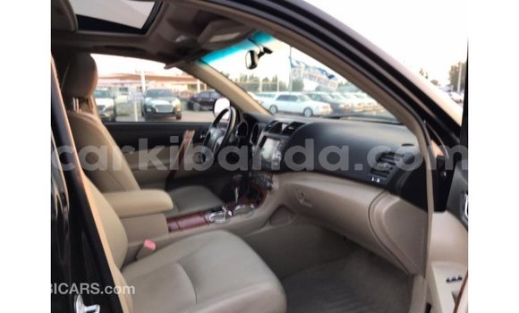 Buy Import Toyota Highlander Black Car in Import - Dubai in Uganda Buy Import Toyota Highlander Black Car in Import - Dubai in Uganda