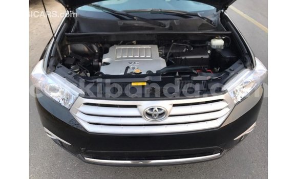 Buy Import Toyota Highlander Black Car in Import - Dubai in Uganda Buy Import Toyota Highlander Black Car in Import - Dubai in Uganda