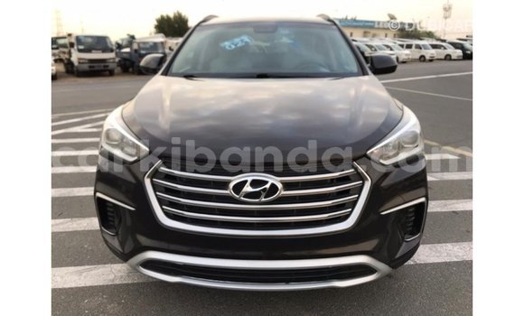 Nunua Imported Hyundai Santa Fe Nyeusi Gari ndani ya Import - Dubai nchini Uganda Nunua Imported Hyundai Santa Fe Nyeusi Gari ndani ya Import - Dubai nchini Uganda