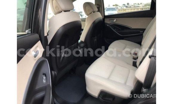Nunua Imported Hyundai Santa Fe Nyeusi Gari ndani ya Import - Dubai nchini Uganda Nunua Imported Hyundai Santa Fe Nyeusi Gari ndani ya Import - Dubai nchini Uganda