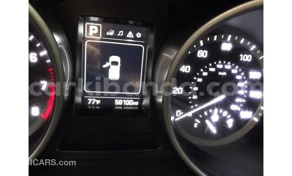 Nunua Imported Hyundai Santa Fe Nyeusi Gari ndani ya Import - Dubai nchini Uganda Nunua Imported Hyundai Santa Fe Nyeusi Gari ndani ya Import - Dubai nchini Uganda