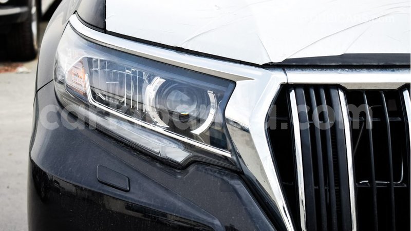 Big with watermark toyota land cruiser uganda import dubai 8365