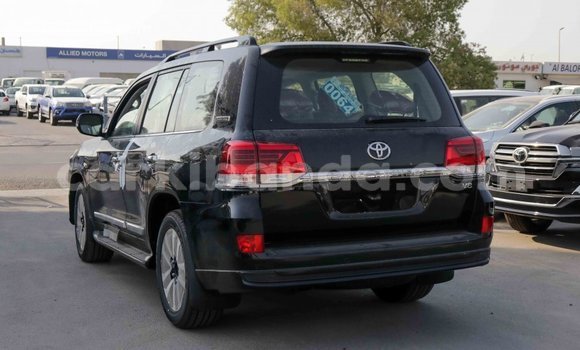 Buy Import Toyota Land Cruiser Black Car in Import - Dubai in Uganda Buy Import Toyota Land Cruiser Black Car in Import - Dubai in Uganda