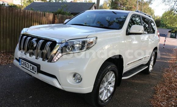 Gura Yakoze Toyota Land Cruiser Prado Other Imodoka i Kampala mu Uganda Gura Yakoze Toyota Land Cruiser Prado Other Imodoka i Kampala mu Uganda