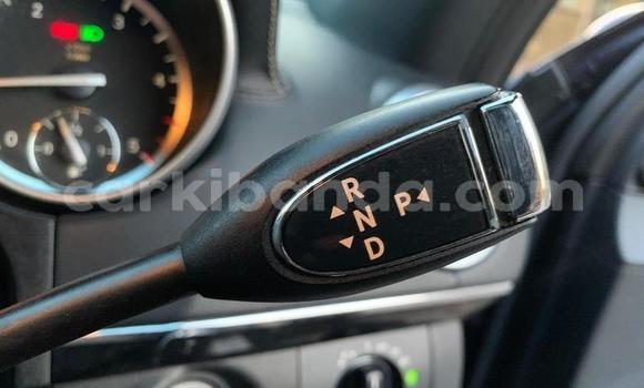 Gura Yakoze Mercedes‒Benz ML–Class Other Imodoka i Kampala mu Uganda Gura Yakoze Mercedes‒Benz ML–Class Other Imodoka i Kampala mu Uganda