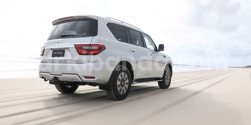 Big with watermark nissan patrol uganda import dubai 8387
