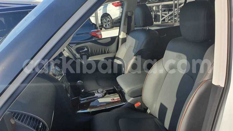 Big with watermark nissan patrol uganda import dubai 8387