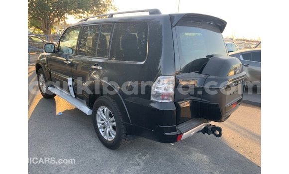 Gura Imported Mitsubishi Pajero Black Imodoka i Import - Dubai mu Uganda Gura Imported Mitsubishi Pajero Black Imodoka i Import - Dubai mu Uganda