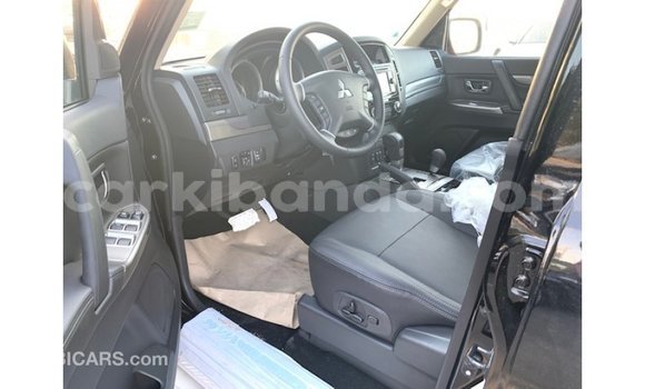 Gura Imported Mitsubishi Pajero Black Imodoka i Import - Dubai mu Uganda Gura Imported Mitsubishi Pajero Black Imodoka i Import - Dubai mu Uganda