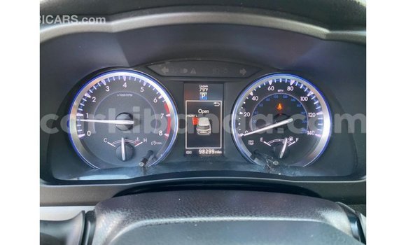 Nunua Imported Toyota Highlander Nyingine Gari ndani ya Import - Dubai nchini Uganda Nunua Imported Toyota Highlander Nyingine Gari ndani ya Import - Dubai nchini Uganda