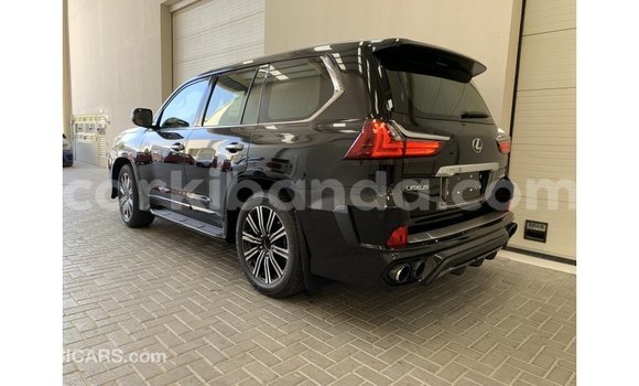 Gura Imported Lexus LX Black Imodoka i Import - Dubai mu Uganda Gura Imported Lexus LX Black Imodoka i Import - Dubai mu Uganda