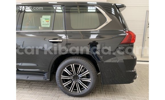 Gura Imported Lexus LX Black Imodoka i Import - Dubai mu Uganda Gura Imported Lexus LX Black Imodoka i Import - Dubai mu Uganda
