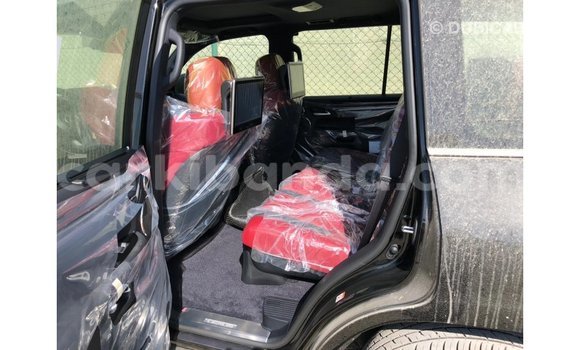 Gura Imported Lexus LX Black Imodoka i Import - Dubai mu Uganda Gura Imported Lexus LX Black Imodoka i Import - Dubai mu Uganda