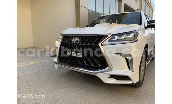 Gura Imported Lexus LX White Imodoka i Import - Dubai mu Uganda Gura Imported Lexus LX White Imodoka i Import - Dubai mu Uganda