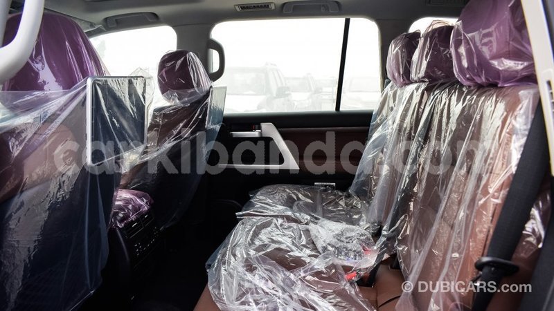 Big with watermark toyota land cruiser uganda import dubai 8424