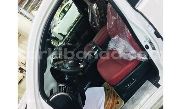 Gura Imported Lexus GX White Imodoka i Import - Dubai mu Uganda Gura Imported Lexus GX White Imodoka i Import - Dubai mu Uganda