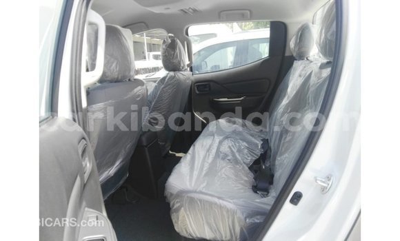 Gura Imported Mitsubishi L200 Other Imodoka i Import - Dubai mu Uganda Gura Imported Mitsubishi L200 Other Imodoka i Import - Dubai mu Uganda