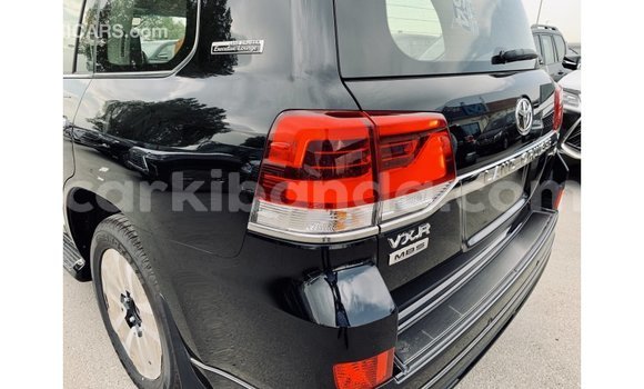 Buy Import Toyota Land Cruiser Black Car in Import - Dubai in Uganda Buy Import Toyota Land Cruiser Black Car in Import - Dubai in Uganda