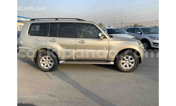 Gura Imported Mitsubishi Pajero Other Imodoka i Import - Dubai mu Uganda Gura Imported Mitsubishi Pajero Other Imodoka i Import - Dubai mu Uganda