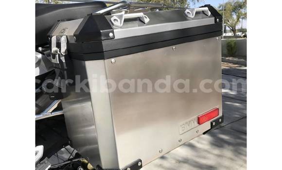 Buy Used BMW R1200GS Adventure Green Bike in Kampala in Uganda Buy Used BMW R1200GS Adventure Green Bike in Kampala in Uganda