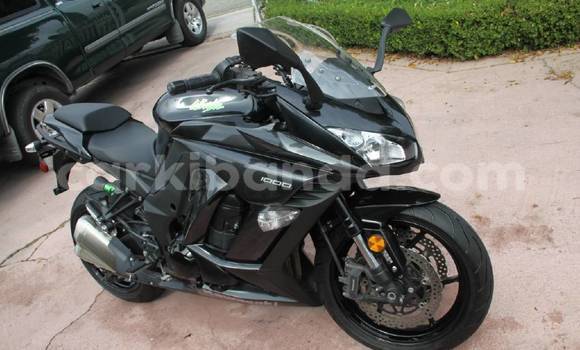 Buy Used Kawasaki Z 1000 Other Bike in Kampala in Uganda Buy Used Kawasaki Z 1000 Other Bike in Kampala in Uganda