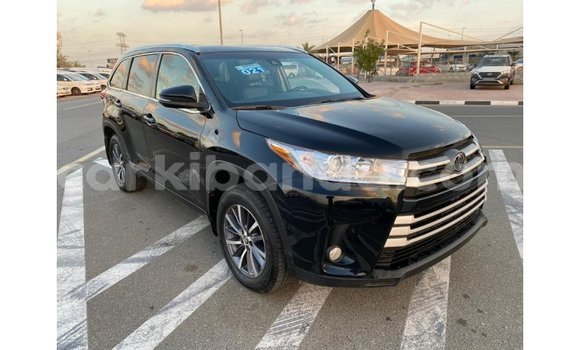 Buy Import Toyota Highlander Black Car in Import - Dubai in Uganda Buy Import Toyota Highlander Black Car in Import - Dubai in Uganda