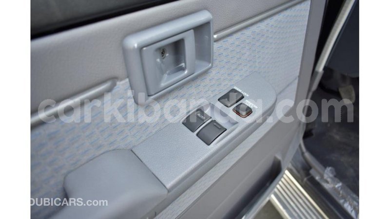 Big with watermark toyota land cruiser uganda import dubai 8487