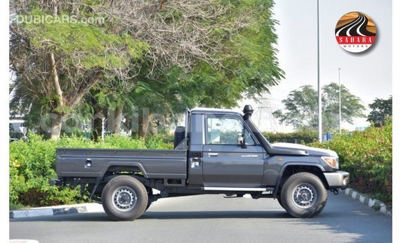 Nunua Imported Toyota Land Cruiser Nyingine Gari ndani ya Import - Dubai nchini Uganda Nunua Imported Toyota Land Cruiser Nyingine Gari ndani ya Import - Dubai nchini Uganda