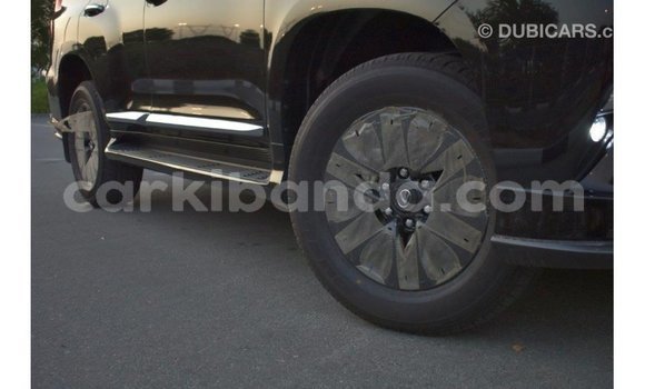 Nunua Imported Lexus GX Nyeusi Gari ndani ya Import - Dubai nchini Uganda Nunua Imported Lexus GX Nyeusi Gari ndani ya Import - Dubai nchini Uganda