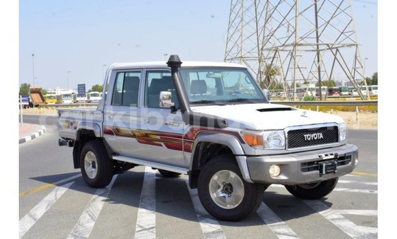Buy Import Toyota Land Cruiser Other Car in Import - Dubai in Uganda Buy Import Toyota Land Cruiser Other Car in Import - Dubai in Uganda